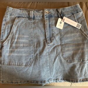 Sanctuary denim skirt NWT size 30